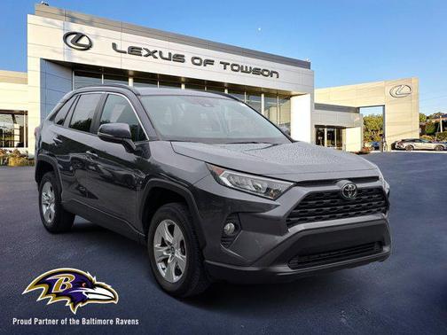 2020 Toyota RAV4 XLE