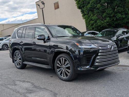 2025 Lexus LX 600 Luxury