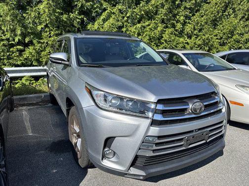 2017 Toyota Highlander Limited
