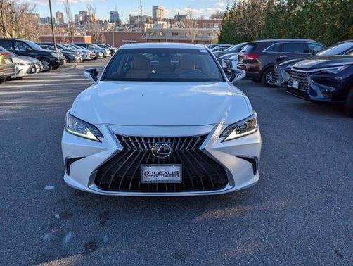 2025 Lexus ES 350 Base