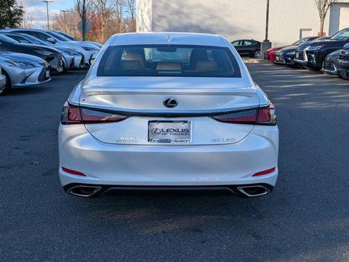 2025 Lexus ES 350 Base