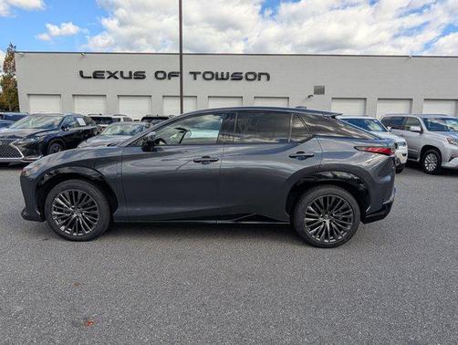 2023 Lexus RZ 450e Luxury