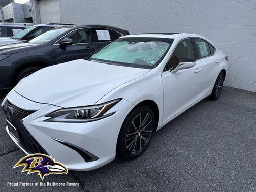2022 Lexus ES 350 Base