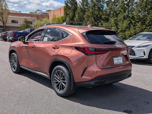2025 Lexus NX 350h Premium
