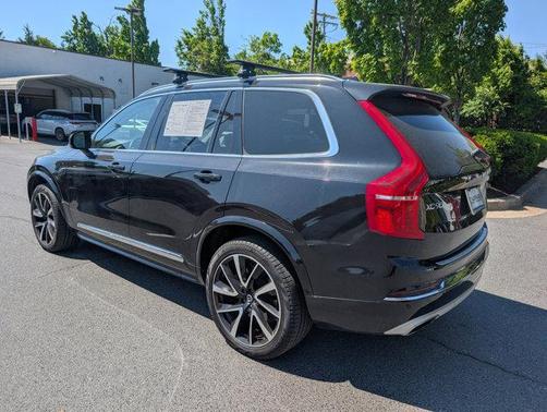 Onyx Black Metallic 2021 Volvo XC90 Recharge Plug-In Hybrid T8 Inscription Expression 7 Passenger