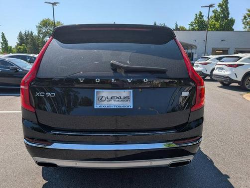 Onyx Black Metallic 2021 Volvo XC90 Recharge Plug-In Hybrid T8 Inscription Expression 7 Passenger