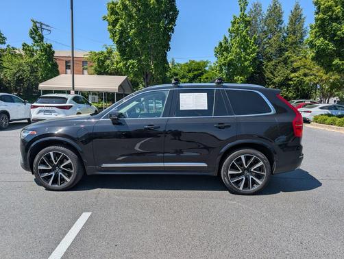 Onyx Black Metallic 2021 Volvo XC90 Recharge Plug-In Hybrid T8 Inscription Expression 7 Passenger
