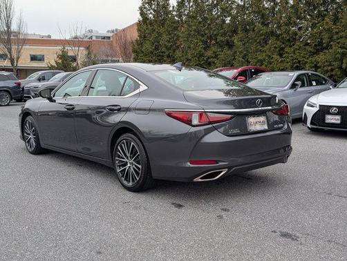 2025 Lexus ES 350 Base