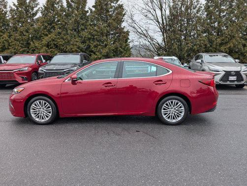 2017 Lexus ES 350 Base
