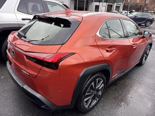 2020 Lexus UX 250h Base