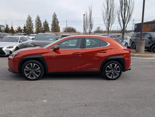 2020 Lexus UX 250h Base