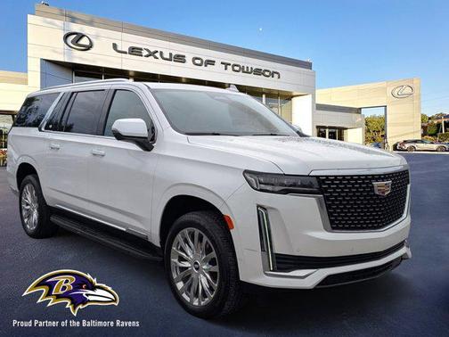 2022 Cadillac Escalade ESV Premium Luxury