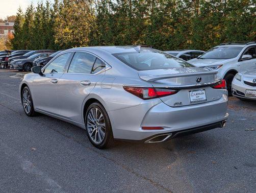 2021 Lexus ES 350 Base