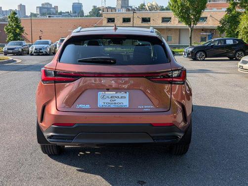 2025 Lexus NX 350h Premium