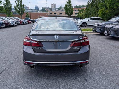2017 Honda Accord Touring V6