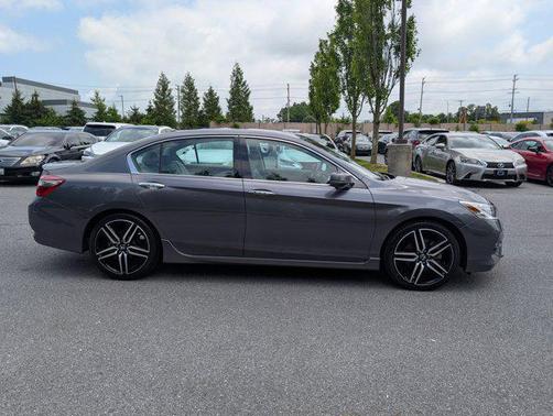 2017 Honda Accord Touring V6