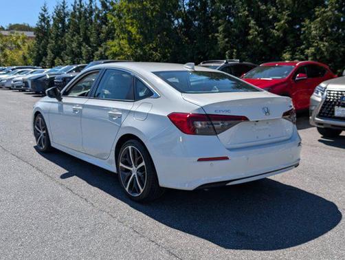 2022 Honda Civic Touring