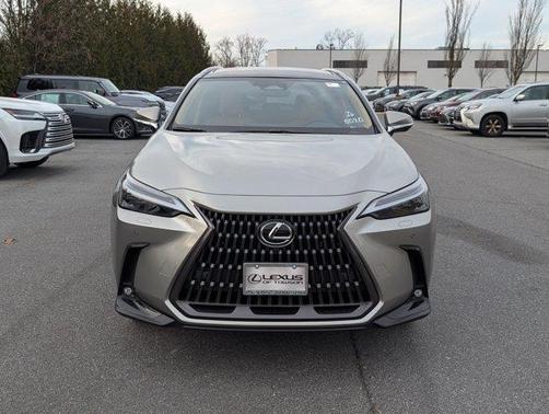 2026 Lexus NX 450h+ 450h