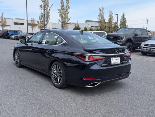2025 Lexus ES 350 Ultra Luxury