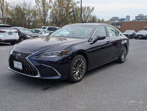 2025 Lexus ES 350 Ultra Luxury