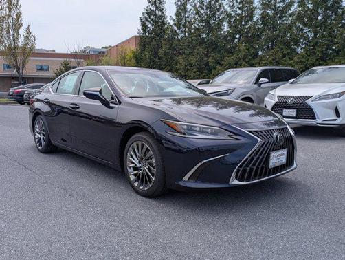 2025 Lexus ES 350 Ultra Luxury