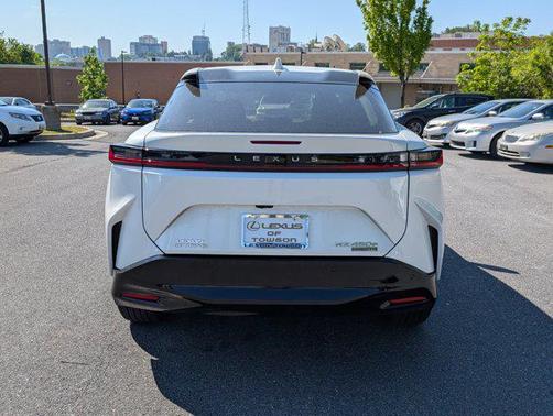 2023 Lexus RZ 450e Premium