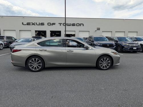 Silver 2019 Lexus ES 350 Base