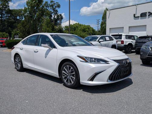 2022 Lexus ES 350 Base