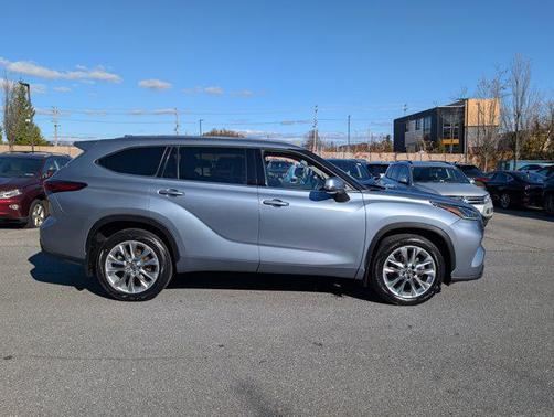 2023 Toyota Highlander Limited