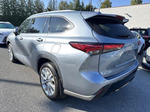 2023 Toyota Highlander Limited
