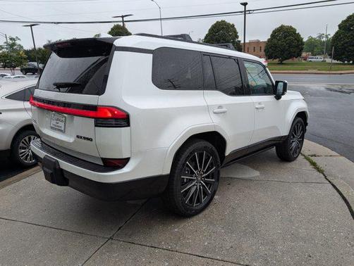2025 Lexus GX 550 Luxury