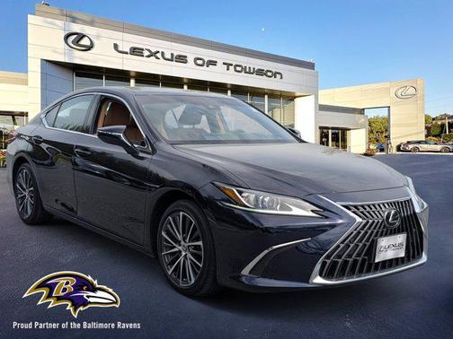 2023 Lexus ES 350 Base