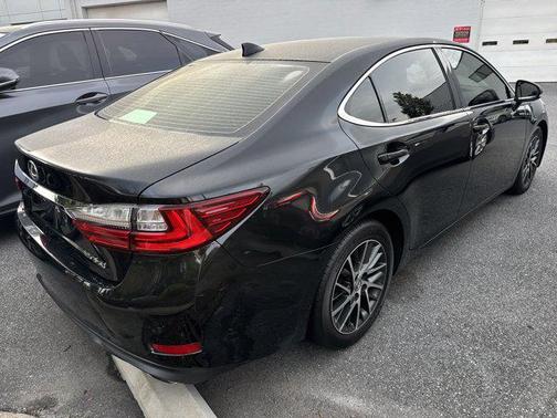 2018 Lexus ES 350 Base