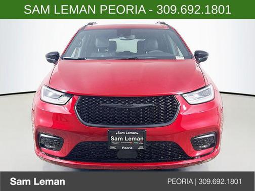 2026 Chrysler Pacifica L