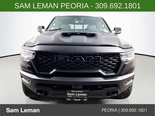 Diamond Black Crystal Pearlcoat 2026 RAM 1500 RHO
