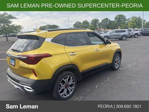 Starbright Yellow 2023 Kia Seltos SX Turbo