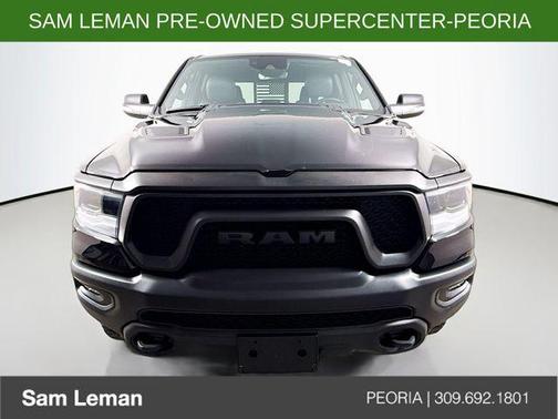 Diamond Black Crystal Pearlcoat 2021 RAM 1500 Rebel