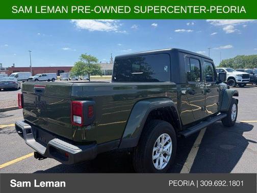 Sarge Green Clearcoat 2023 Jeep Gladiator Sport S