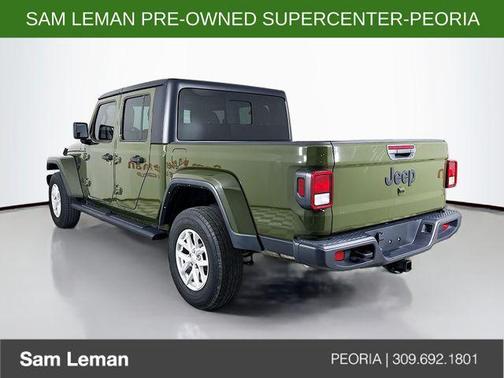 Sarge Green Clearcoat 2023 Jeep Gladiator Sport S