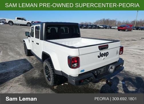 2021 Jeep Gladiator Willys