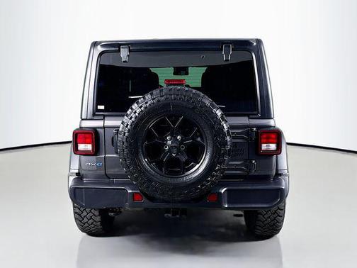 2025 Jeep Wrangler 4xe Willys