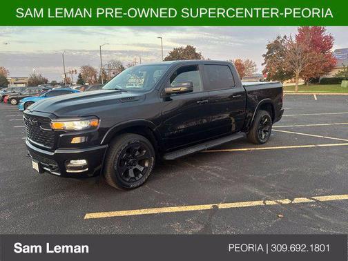 Diamond Black Crystal Pearlcoat 2025 RAM 1500 Big Horn/Lone Star