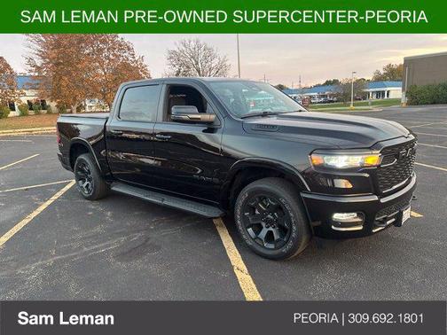 Diamond Black Crystal Pearlcoat 2025 RAM 1500 Big Horn/Lone Star