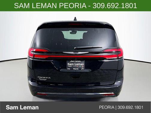 2026 Chrysler Pacifica L