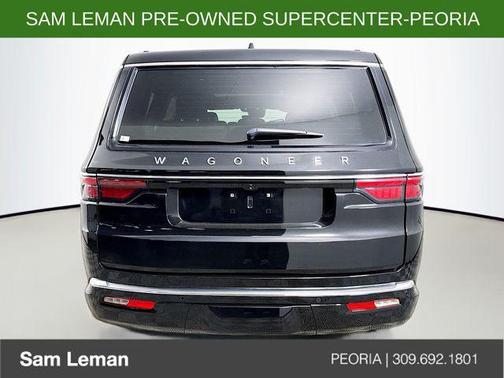 2024 Jeep Wagoneer Base