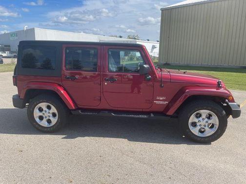 2013 Jeep Wrangler Unlimited Sahara