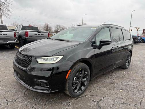 2026 Chrysler Pacifica Limited