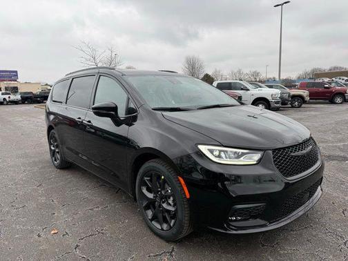 2026 Chrysler Pacifica Limited