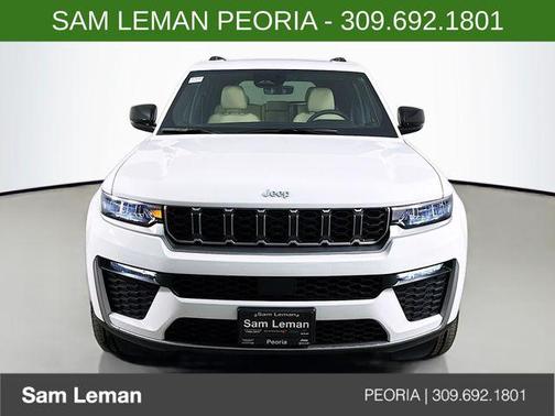 Bright White Clearcoat 2026 Jeep Grand Cherokee Limited