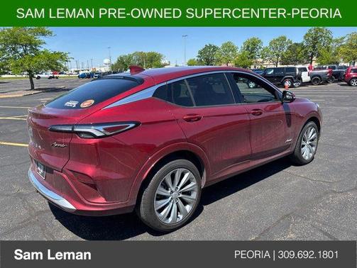 Cinnabar Metallic 2024 Buick Envista Avenir